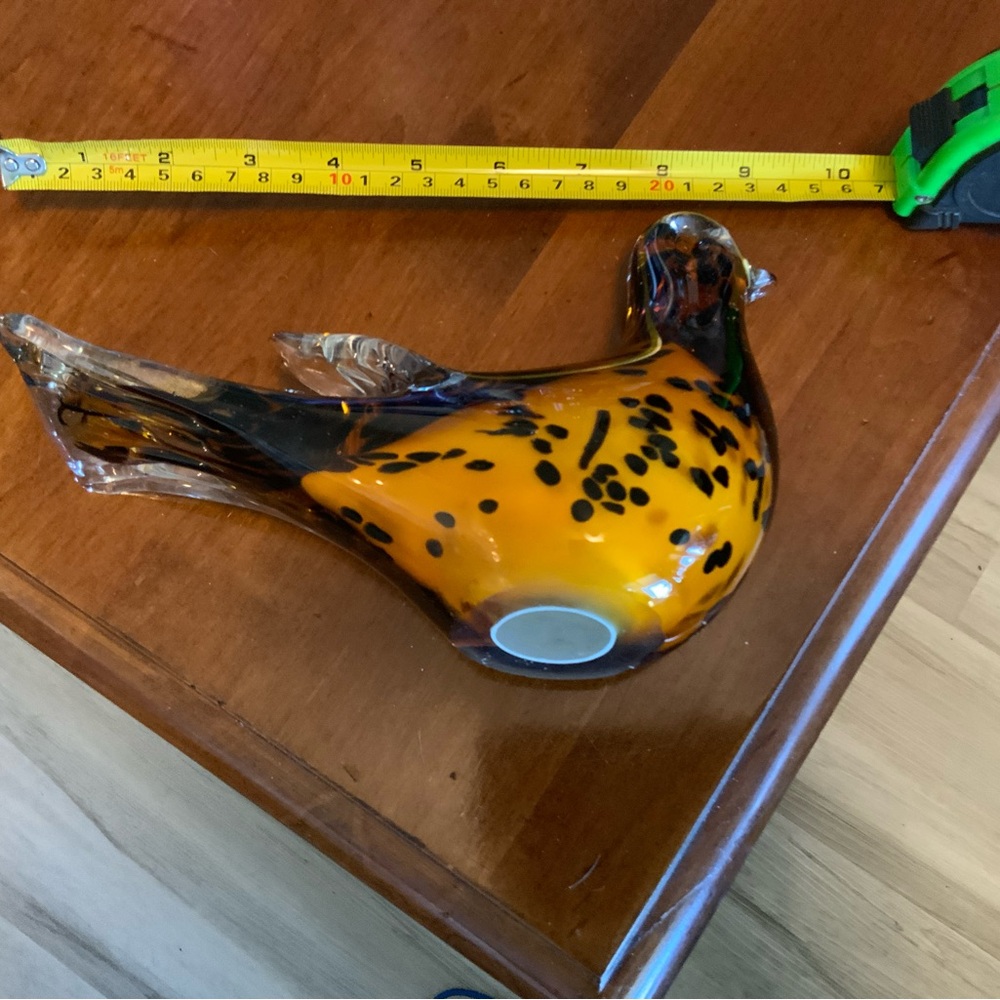 Vintage Glass Bird Figurine in Amber and Black - Picture 4 of 5